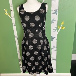 Banana Republic Black and White Striped Dot knee length dress.